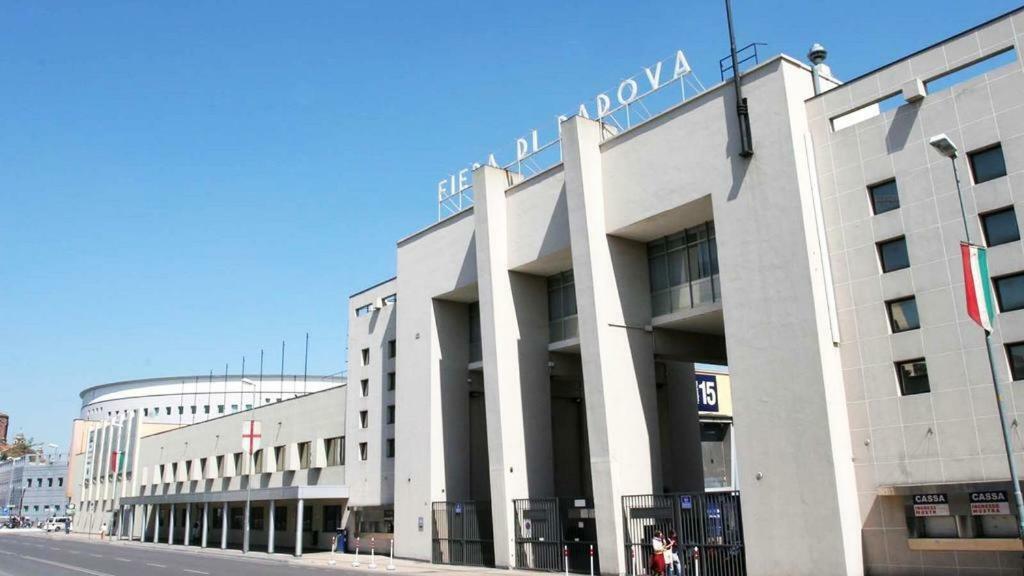 Casamina Hotel Padova Bagian luar foto